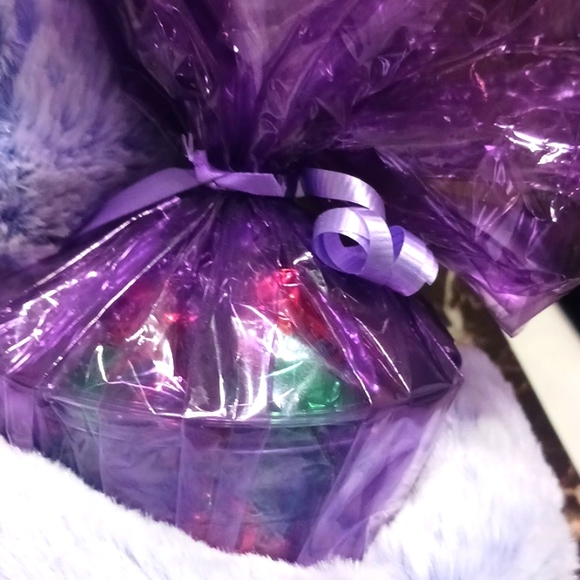 New Mother's Day Gift w/ Cute Teddy PLEASE BUY BY THURSDAY!! - Picture 5 of 11